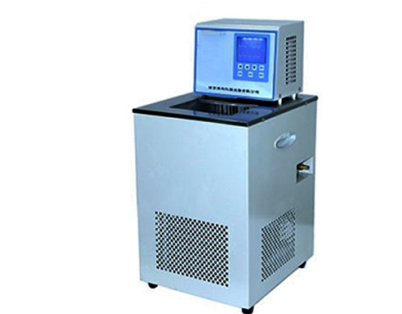 Refrigerated-Circulation-Bath